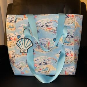🩵 Large Vera Cooler Tote and Keychain 🩵